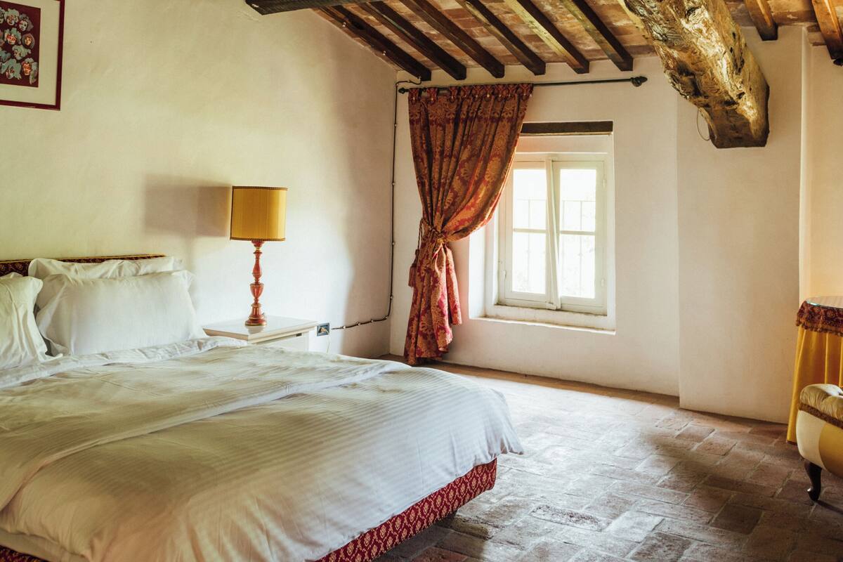 Standard Double Room, Garden View | Premium bedding, down comforters, laptop workspace, iron/ironing board
