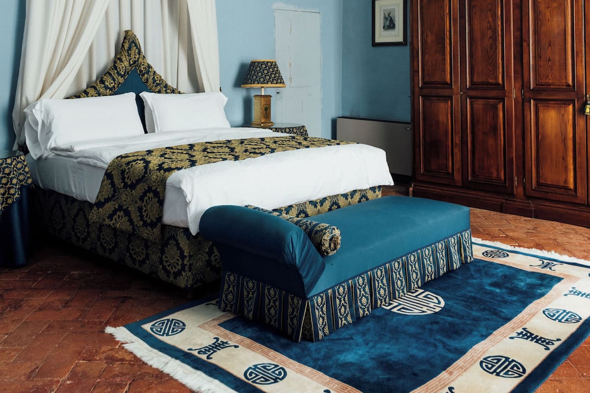 Superior Double Room, Pool View | Premium bedding, down comforters, laptop workspace, iron/ironing board