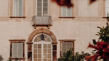 Facciata della struttura