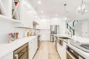 Interior - Waterfront Stuart Townhome w/ Private Pool! (Stuart)