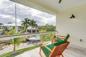 Apartment (3 Bedrooms) | Interior - Waterfront Stuart Townhome w/ Private Pool! (Stuart)