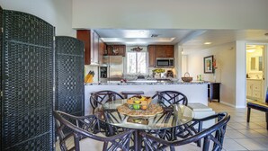 Unclassified image, 3 of 25, button - Palm Desert Condo w/ Patio & Golf Course Views! (Palm Desert)