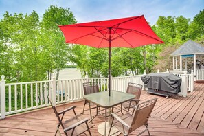 House (3 Bedrooms) | Interior - Lakefront Minnesota Vacation Rental w/ Dock (Annandale)