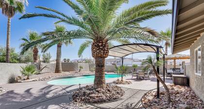 5 Mi to Beach: Poolside Paradise in Lake Havasu!