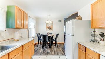 House (1 Bedroom) | Interior