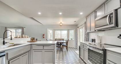 Bright + Cozy Mariposa Getaway: 46 Mi to Yosemite!