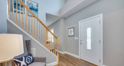 Spacious Mooresville Home w/ Lake Norman View!