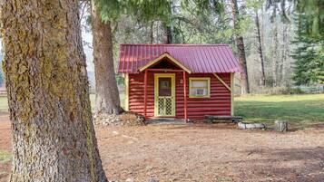 Apartment (0 Bedroom) | Front of property