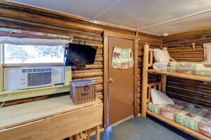 Apartment (0 Bedroom) | Interior