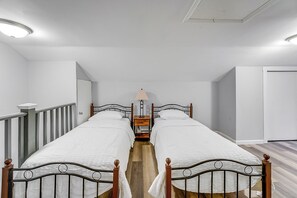 Apartment (1 Bedroom) | Interior