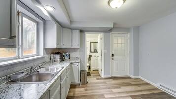 Apartment (1 Bedroom) | Interior