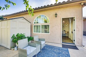 Cottage (1 Bedroom) | Front of property
