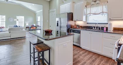 Centrally Located Abilene Home Near ACU & Downtown