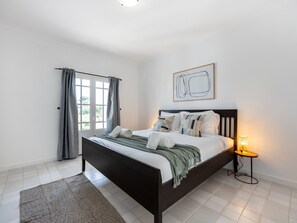 4 habitaciones, wifi y ropa de cama 