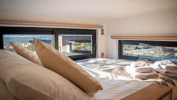 Kabin Basic, 2 kamar tidur, dapur, pemandangan gunung | 2 kamar tidur, kedap suara, dan Wi-Fi gratis