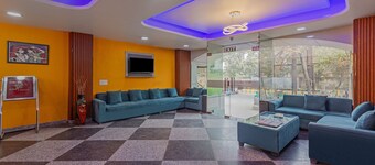 Treebo Green View, Noida