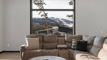 TV connectée, cheminée