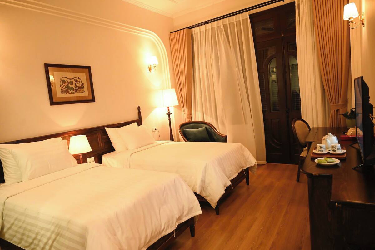 Senior Double or Twin Room | 1 bedroom, desk, free WiFi, bed sheets