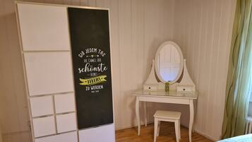 3 Schlafzimmer, kostenloses WLAN, Bettwäsche