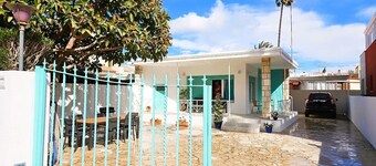 Family-friendly chalet located 2 minutes from the beach. (Private parking)