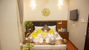 Unclassified image, 2 of 7, button - Royal Hotel by Bay Luxury (Hanoi)