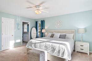 5 室のベッドルーム、アイロン / アイロン台、WiFi、ベッドシーツ