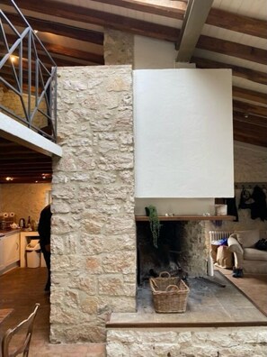 Interior - perfect 4 bedroom villa, with amazing view, full AC and infinity pool n. Orvieto (Scoppieto)