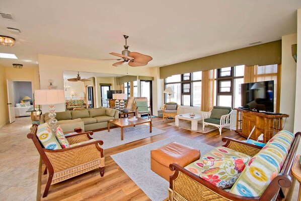 Living area - Summer Winds B-604, Oceanfront Penthouse Condo in Indian Beach, NC! (Indian Beach)