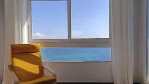 Interior - Junto al mar III (La Manga)