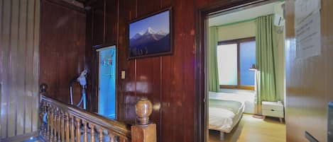 Comfort Double Room, Women only | Free WiFi, bed sheets