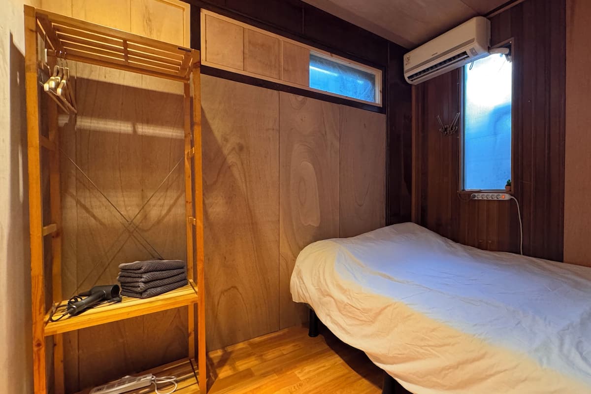 Comfort-Doppelzimmer, Nur Frauen | Kostenloses WLAN, Bettwäsche