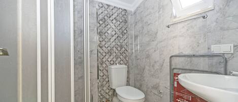 Family Villa | Bathroom