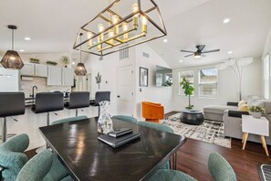 Interior - Downtown Phoenix Modern Retreat | 2 Homes in 1! (Phoenix)