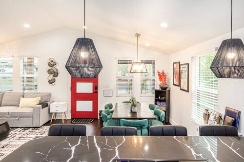 Downtown Phoenix Modern Retreat | 2 Homes in 1!