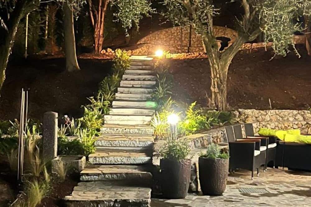VILLA JASMINE
