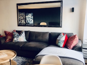 Smart TV, books