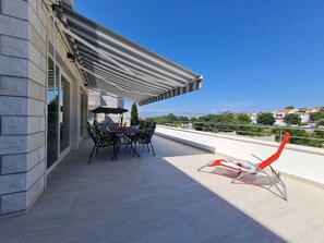 Apartment (Two Bedroom Apartment with Terrace) | Terrace/patio