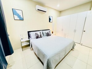 1 chambre, bureau, fer et planche à repasser, Wi-Fi gratuit