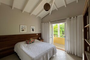 5 عدّة غرف نوم وواي فاي مجانًا وملاءات أسرّة