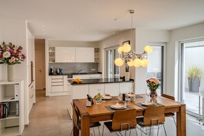 Dining - NEU Luxuswohnung in Waldrandlage Nähe Köln Messe! (Leverkusen)