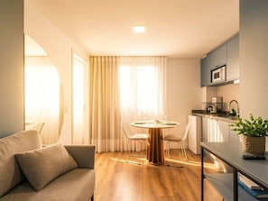 TV, offices