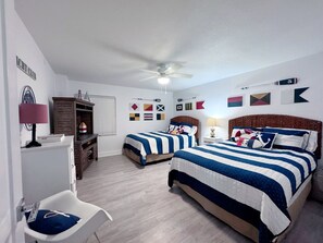 2 室のベッドルーム、アイロン / アイロン台、WiFi (無料)、ベッドシーツ