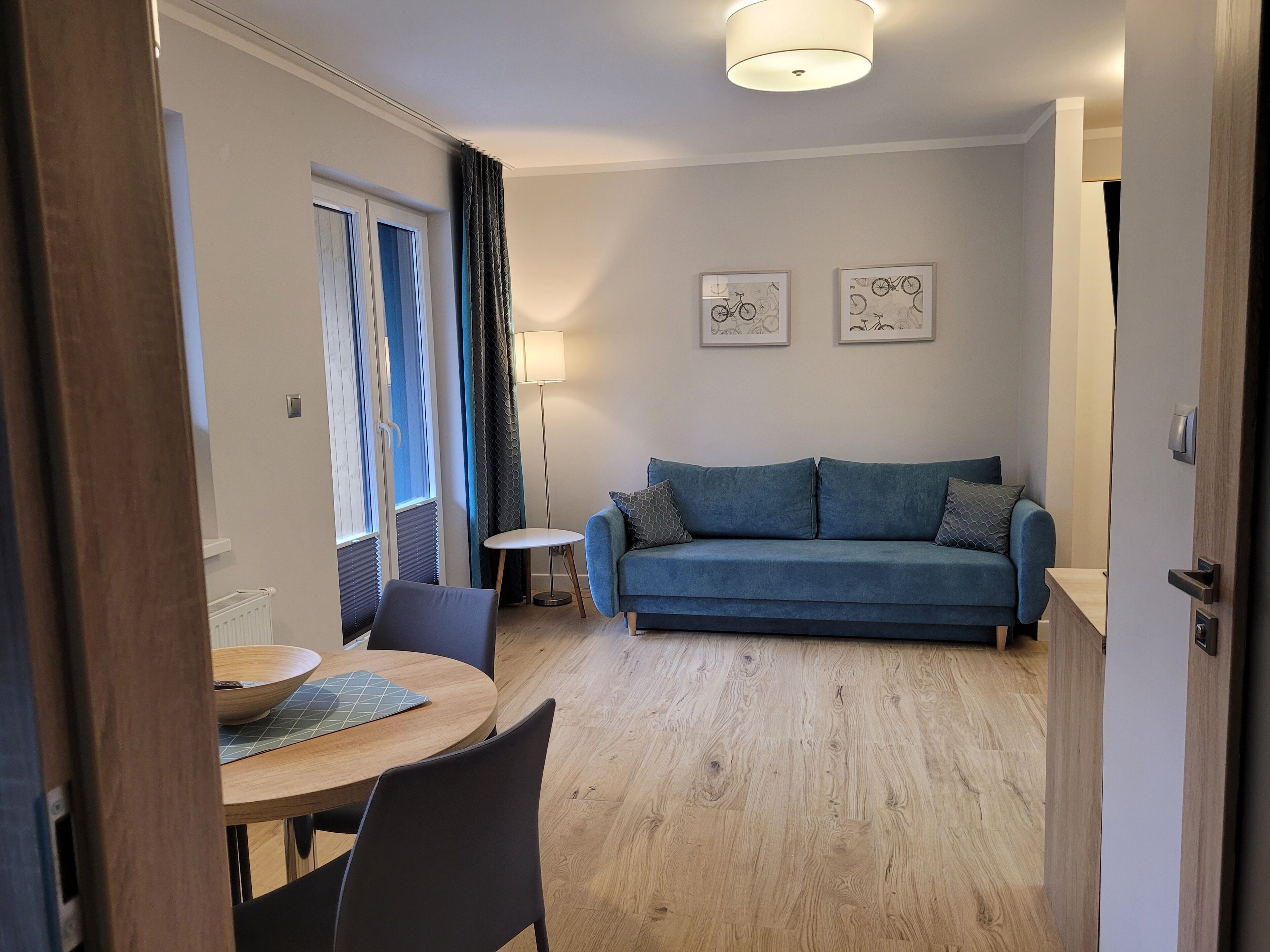 Comfort Apartment 6 | Wohnbereich | Flachbildfernseher