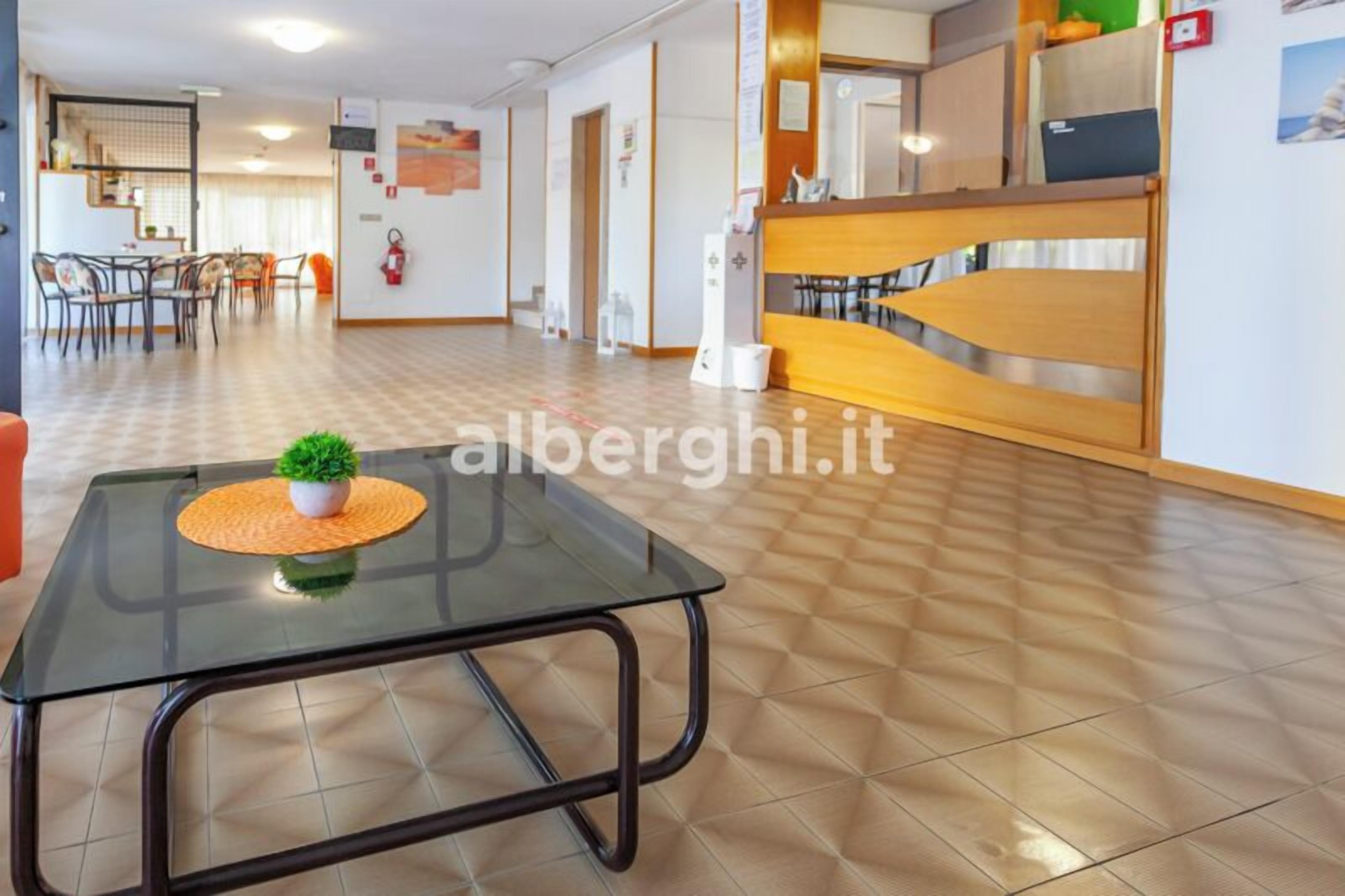 Photo - hotel paradiso