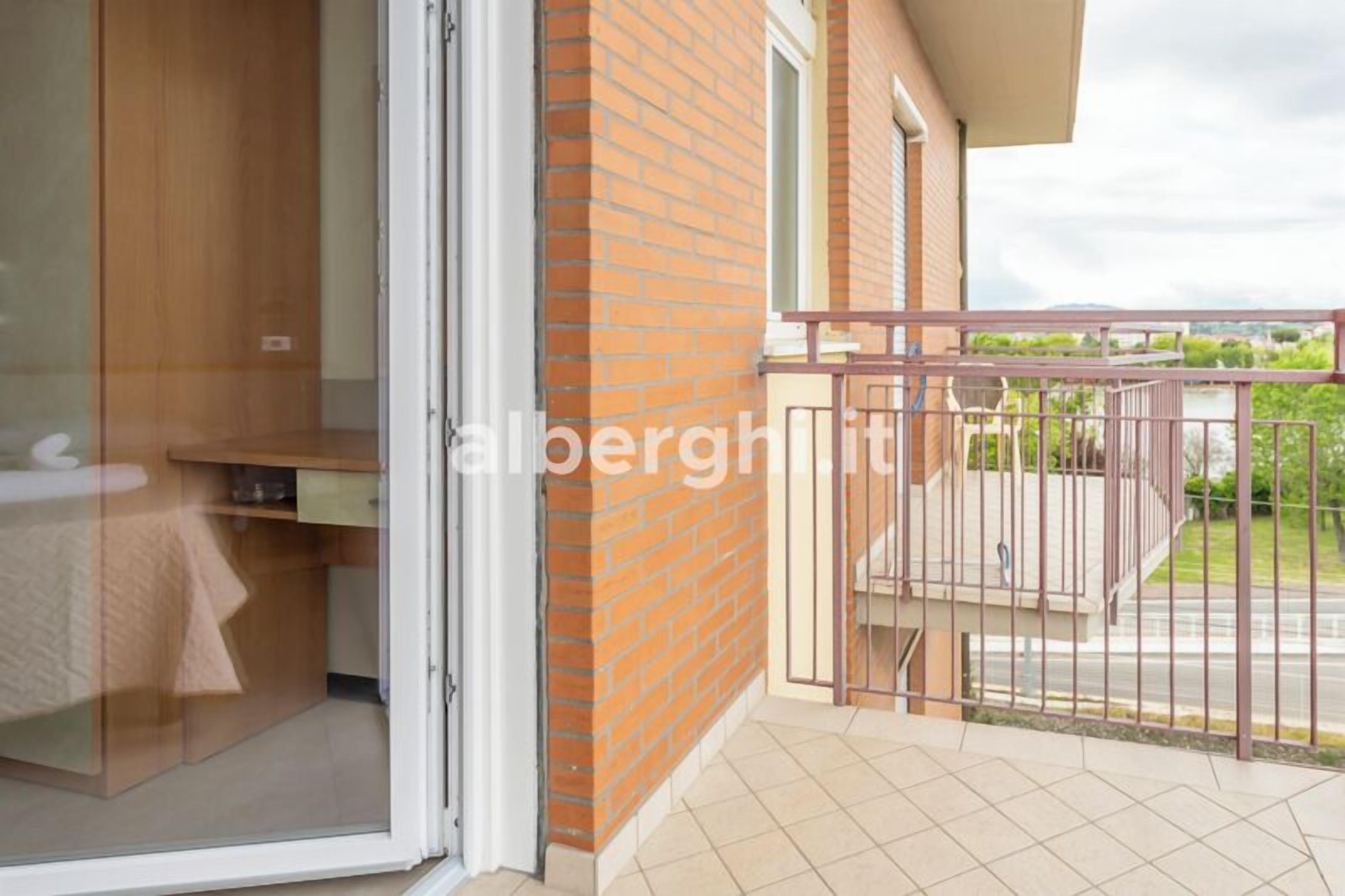 Photo - hotel paradiso