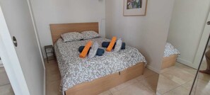 1 camera, Wi-Fi gratuito, lenzuola