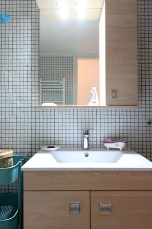 Towels, soap, toilet paper