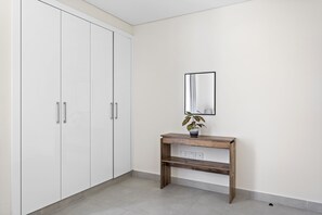 Appartement Exclusif | 2 chambres, décoration personnalisée, fer et planche à repasser