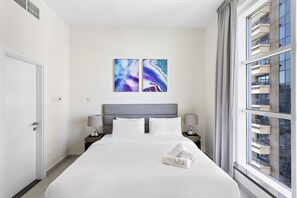 2 bedrooms, individually decorated, iron/ironing board, free WiFi