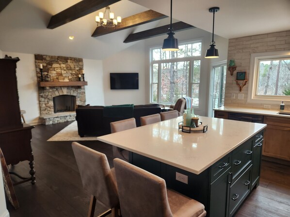 Interior - Brand new waterfront lake house on the leisure trail in Keowee Key! (Salem)